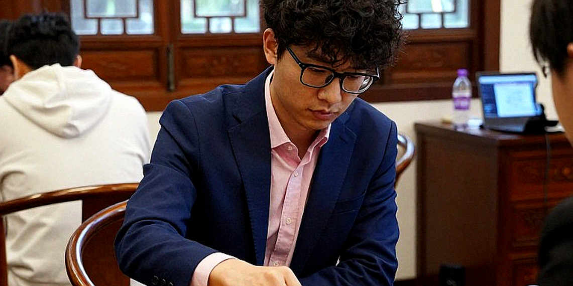 একটি ফ্রেন্ডলি ম্যাচ, একটি স্থায়ী নিষেধাজ্ঞা: পাবজি ইকোসিস্টেমে কেএআরএফটনের সিদ্ধান্ত যেভাবে অনুমানযোগ্যতার সংকটে পড়ল